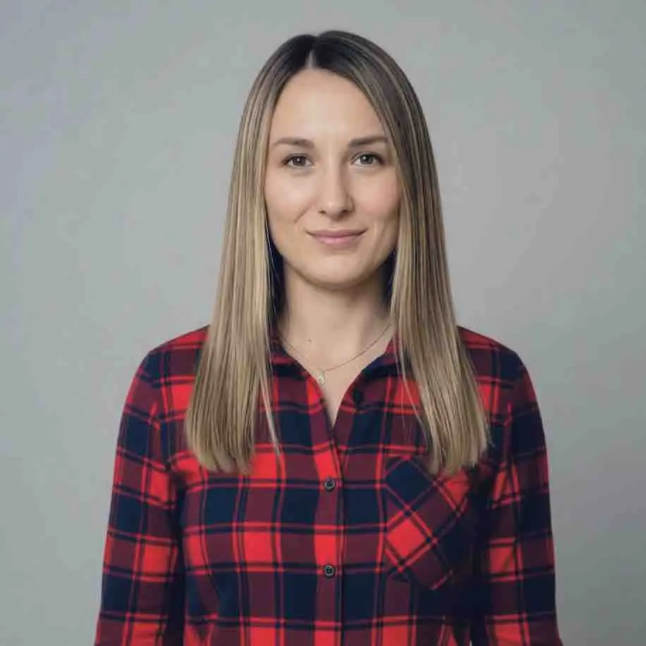 Яна Романовская
