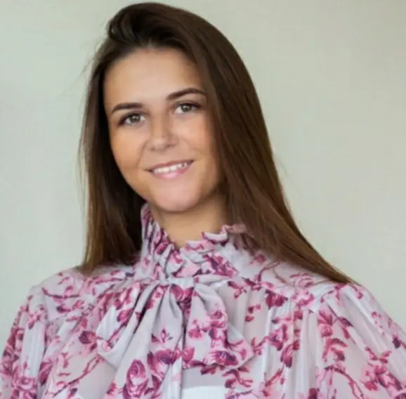 Эльвира Савченкова