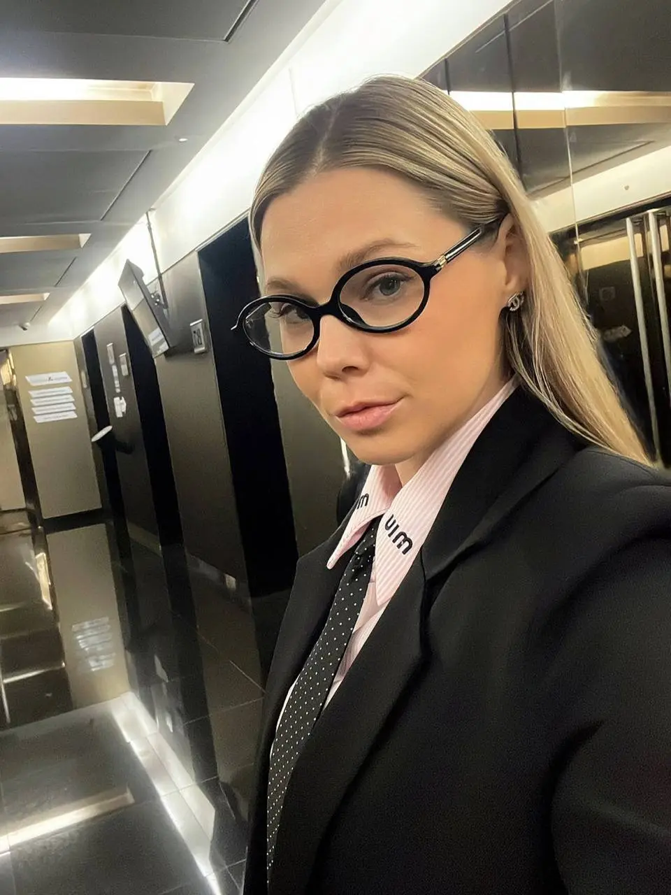 Я давно не позиционирую себя как классический HR-специалист.
Ведь когда ко мне приходит бизнес, задача почти никогда не сводится только к тому, чтобы найти и выбрать нужного человека | Сетка — социальная сеть от hh.ru