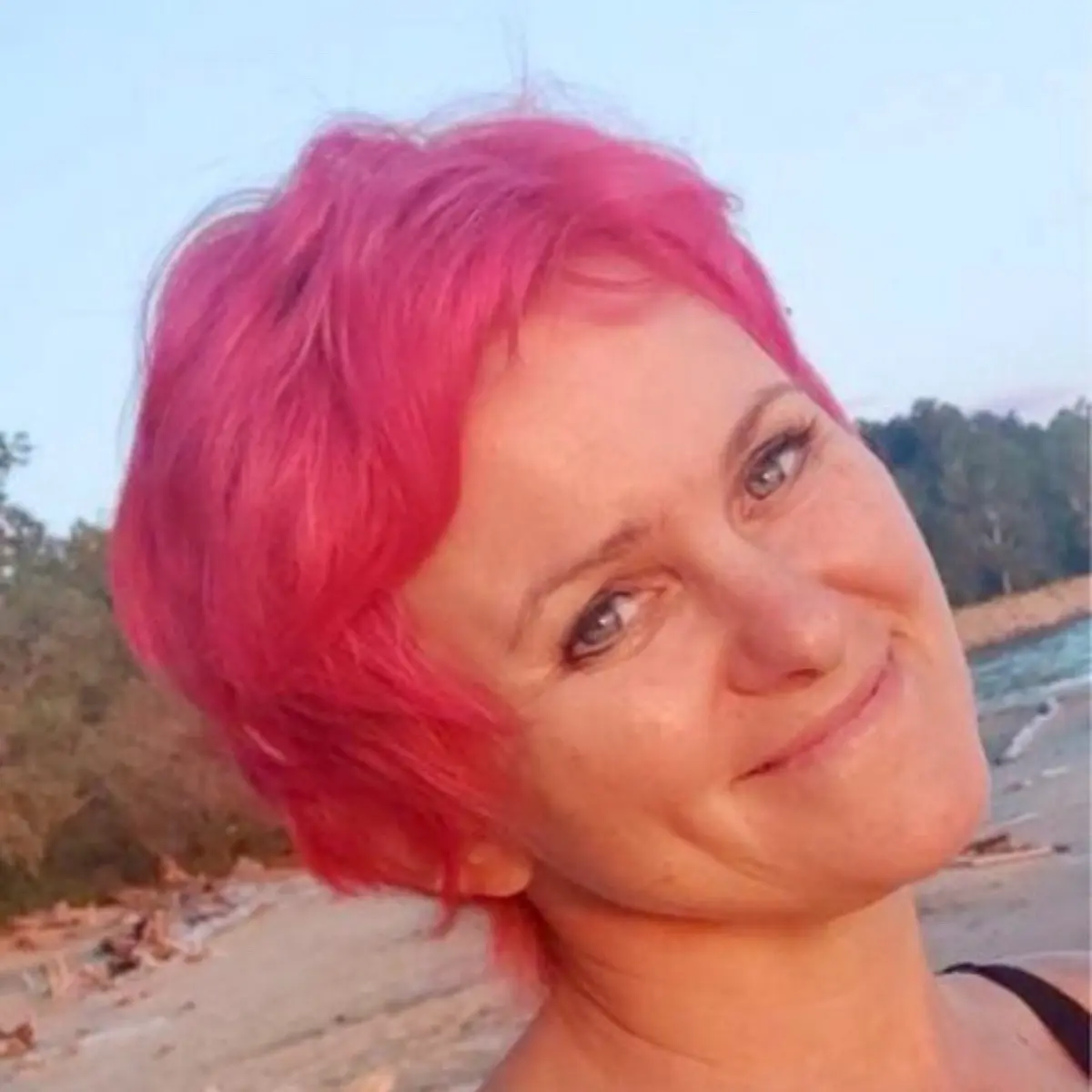 Александра Че | Сетка — социальная сеть от hh.ru