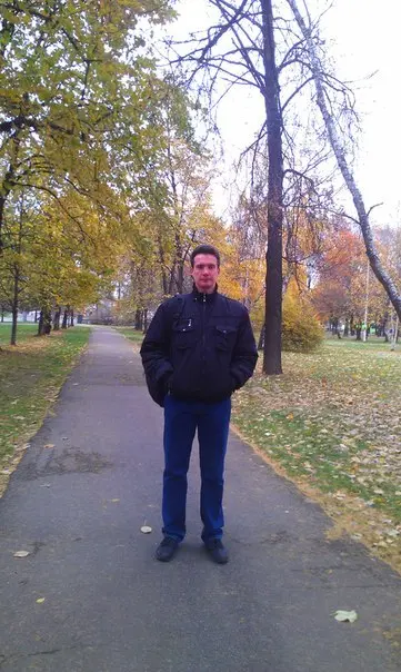 Андрей Леонидов