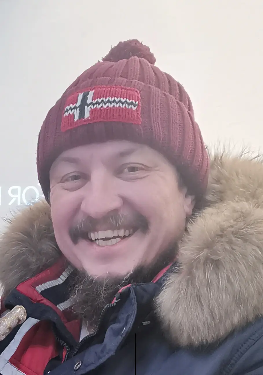 Александр Яковлев