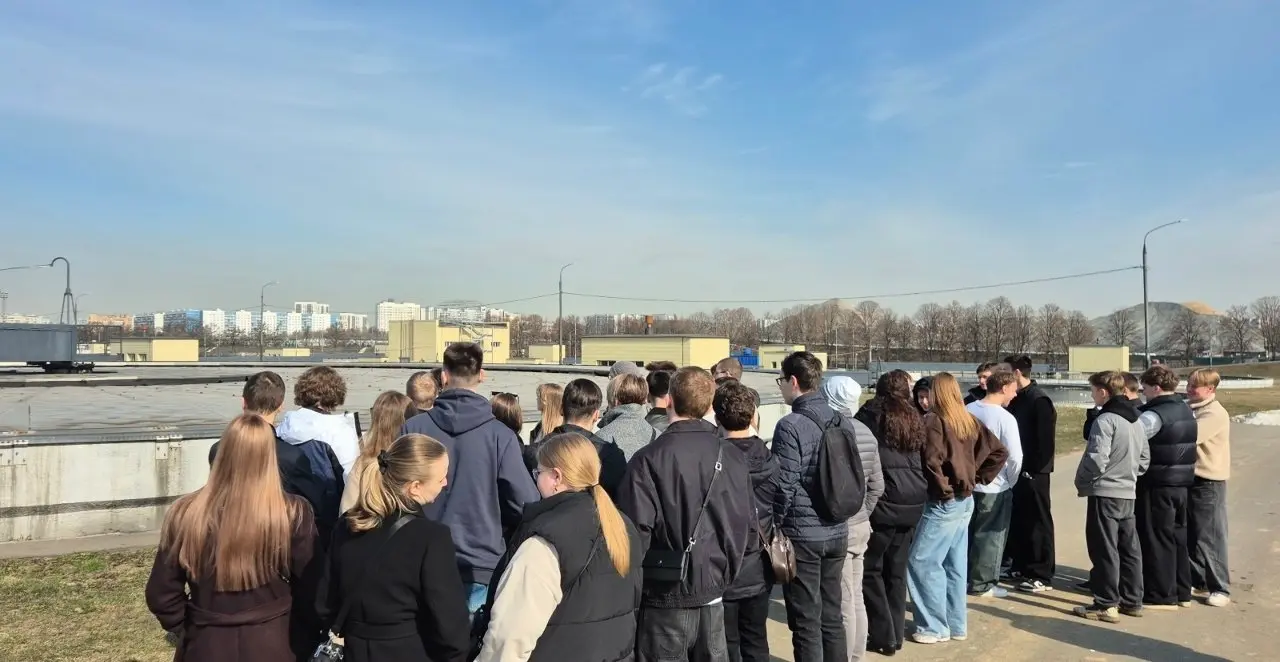 👩‍🎓👨‍🎓Cтуденты третьего курса Московского городского университета управления Правительства Москвы побывали с экскурсией на Курьяновских очистных сооружениях 💦АО «Мосводоканал» | Сетка — социальная сеть от hh.ru
