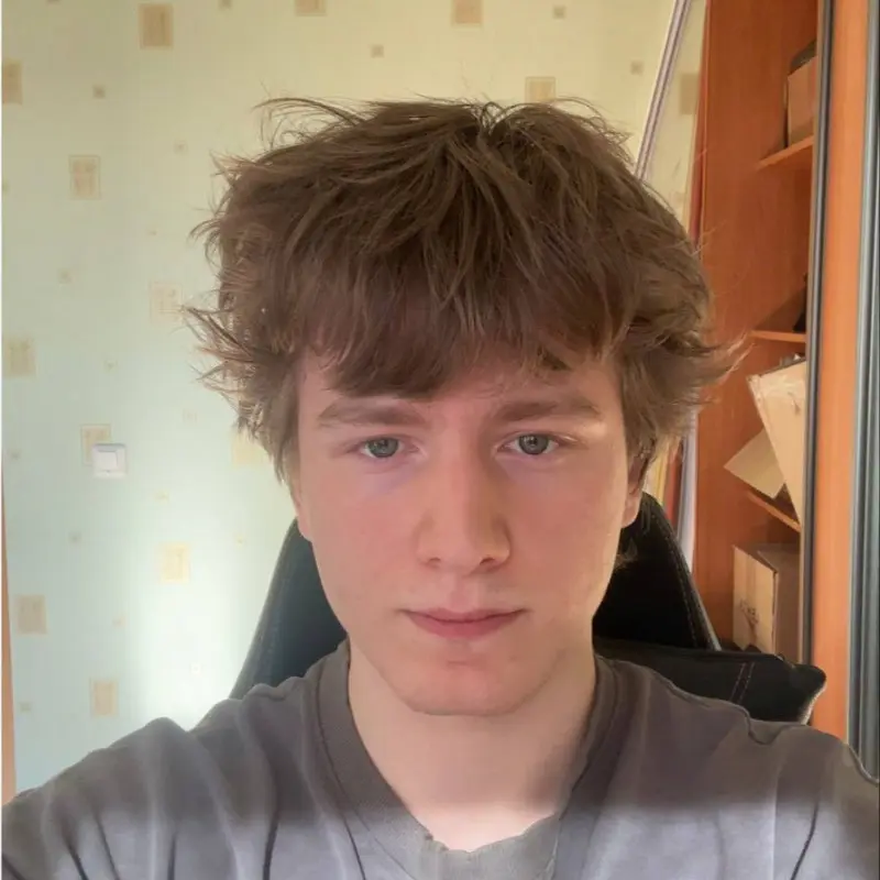 Александр Коренчук | Сетка — социальная сеть от hh.ru