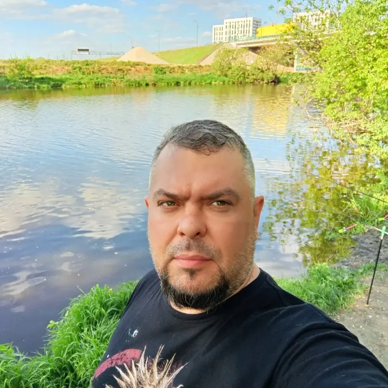 Александр Кренделев