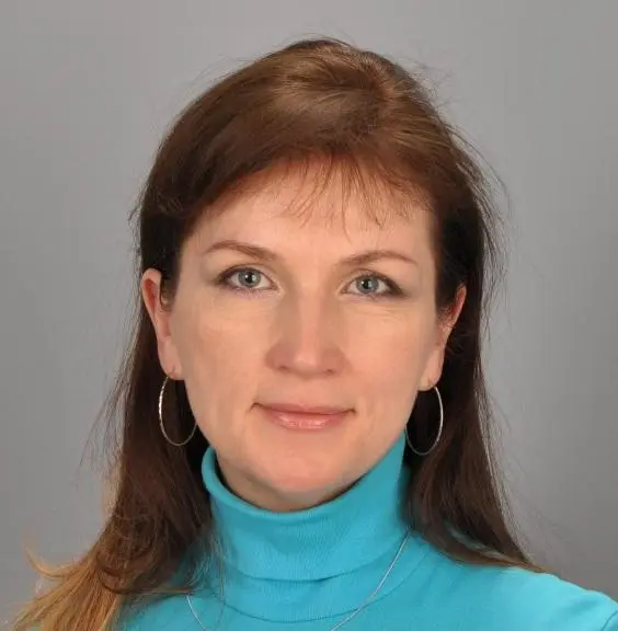 Елена Энрикес