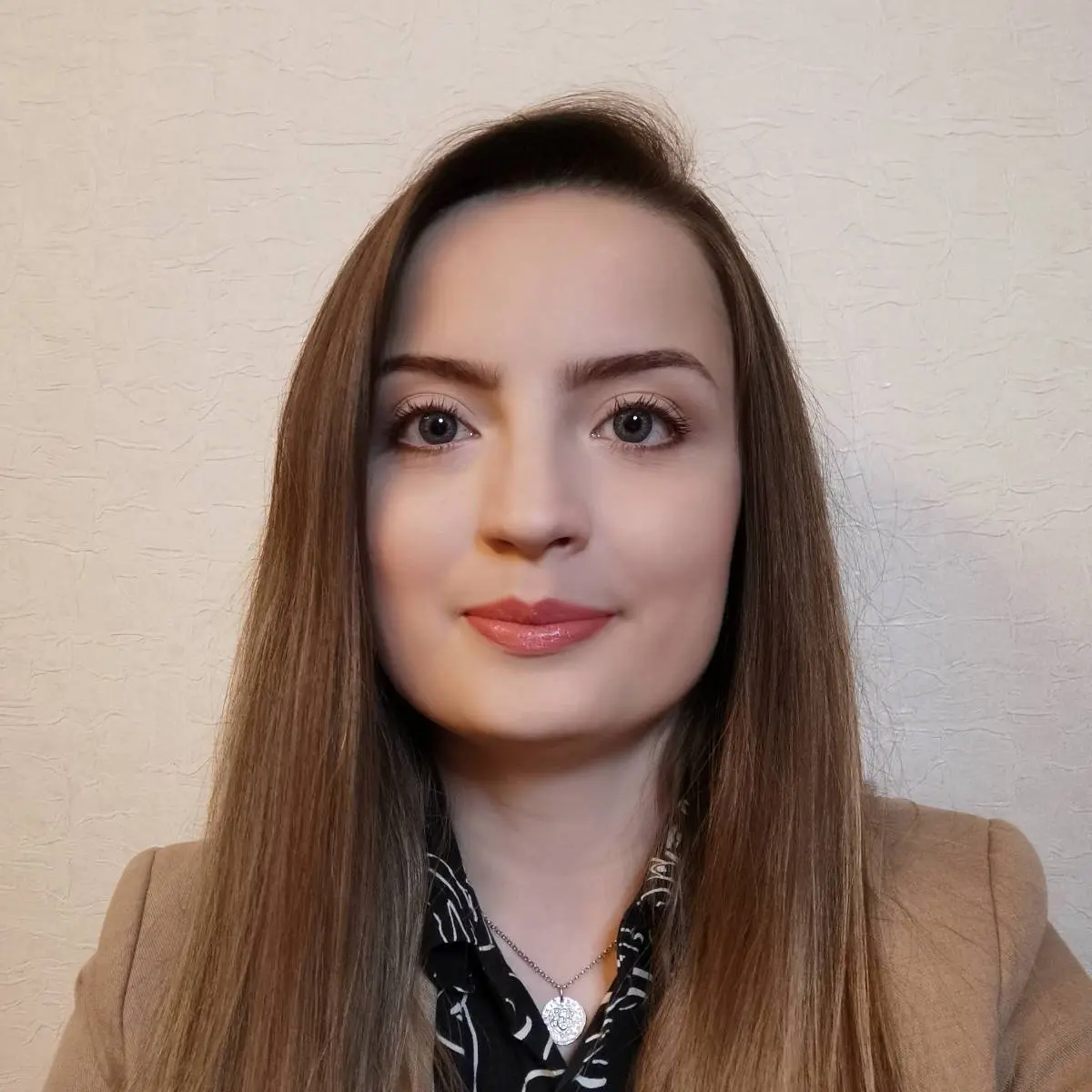 Елизавета Шмуратко | Сетка — социальная сеть от hh.ru