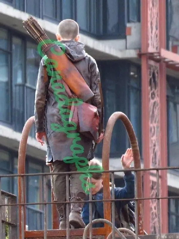 Фото со съёмок третьего сезона The Last of Us. | Сетка — социальная сеть от hh.ru