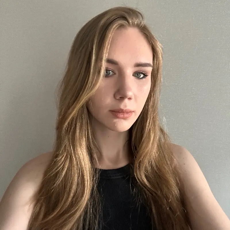 Влада Мещерякова