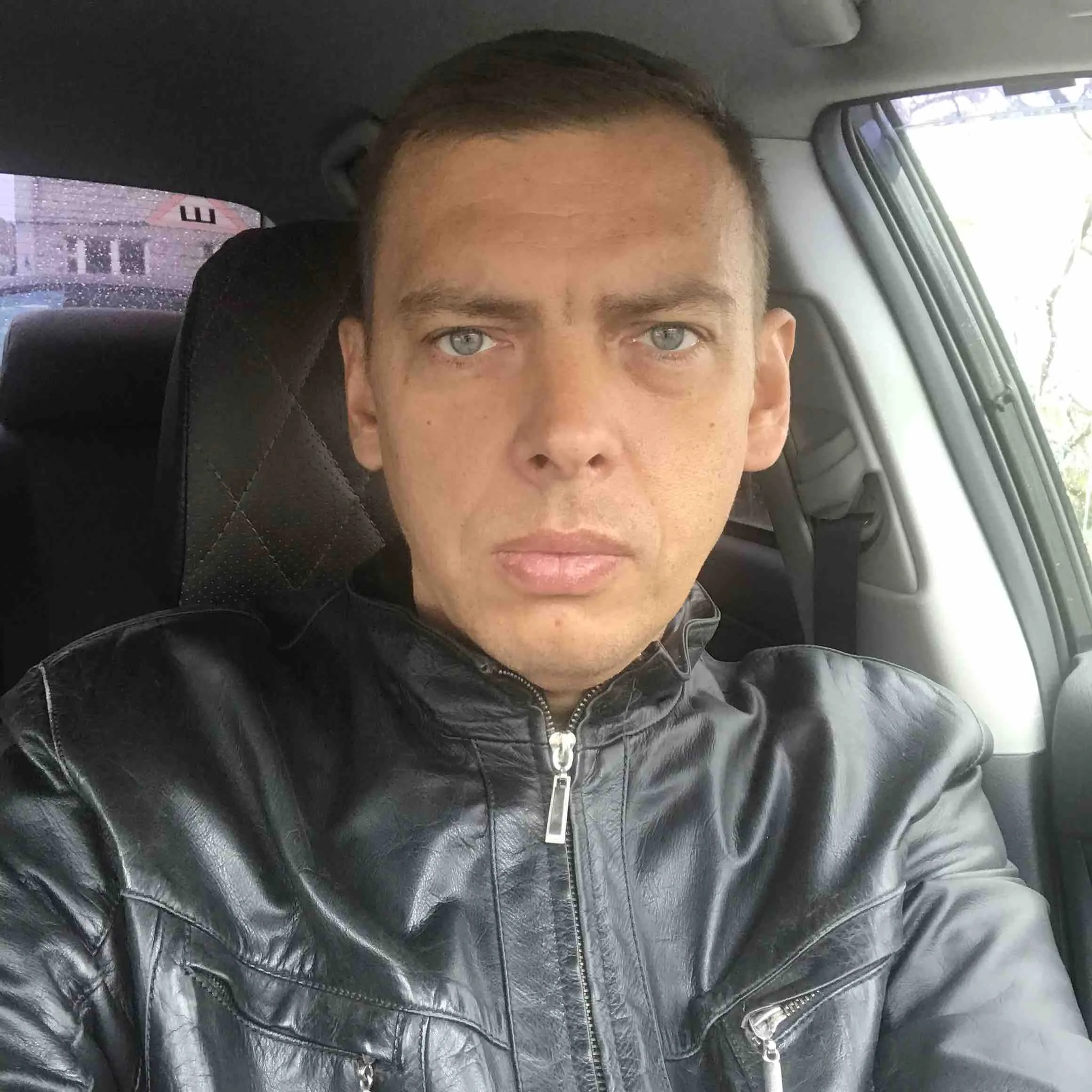 Эдуард Веснин
