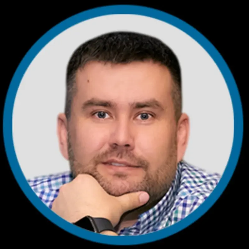 Максим Куриченков | Сетка — социальная сеть от hh.ru