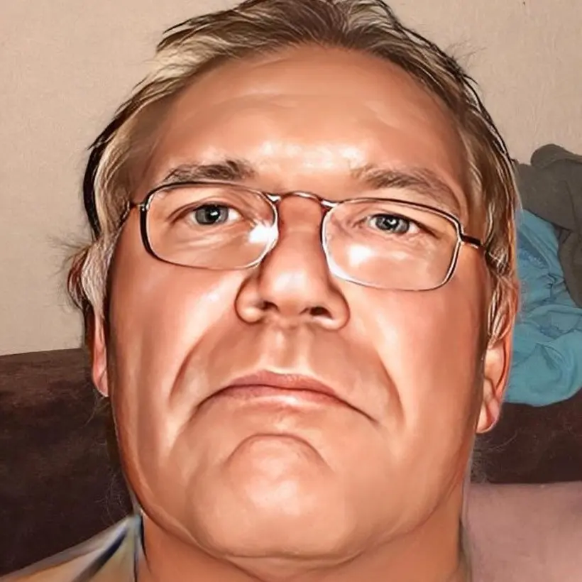 Олег Ефимов