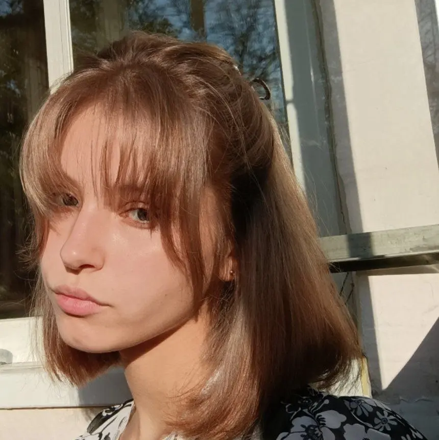 Полина Мушникова