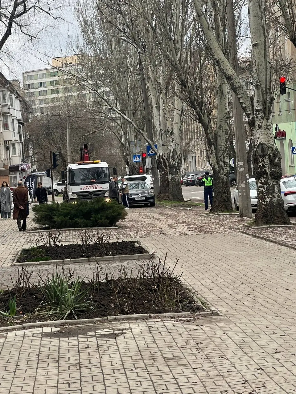 Чью то карету угнали
На Гурова | Сетка — социальная сеть от hh.ru