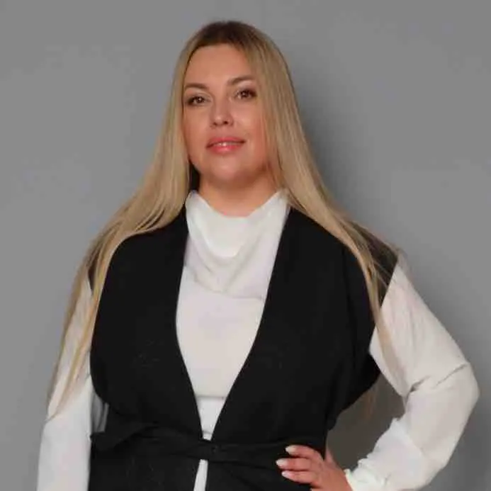 Ирина Лежнина | Сетка — социальная сеть от hh.ru