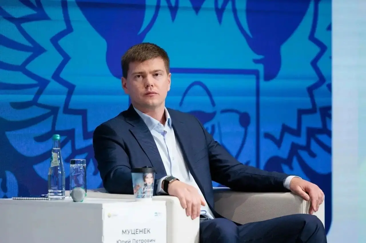 Представители Минстроя России приняли участие в панельной сессии в рамках образовательной программы РАНХиГС
На панельной сессии, организованной в рамках программы профессиональной переподготовки Инсти... | Сетка — социальная сеть от hh.ru
