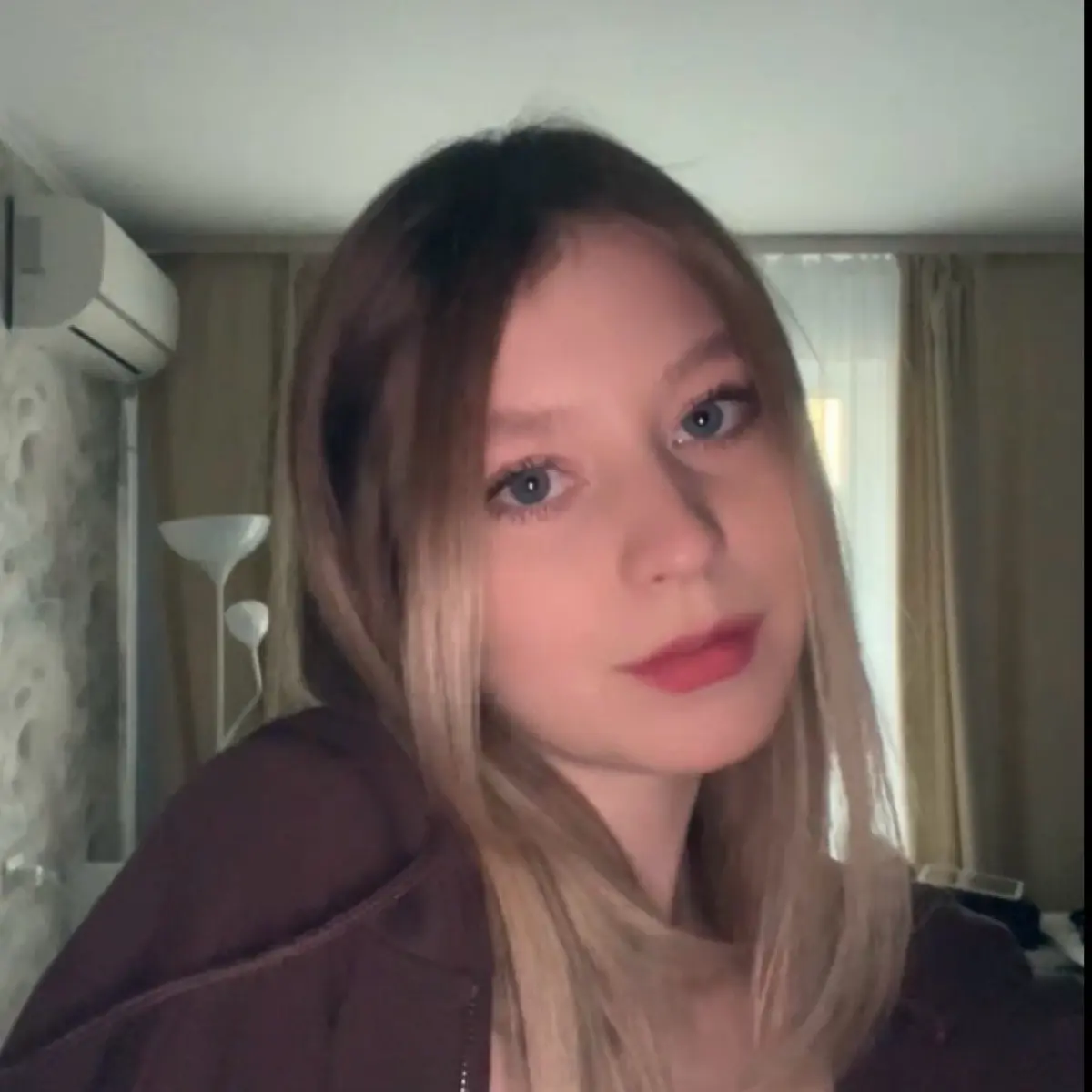 Оля Рокутова