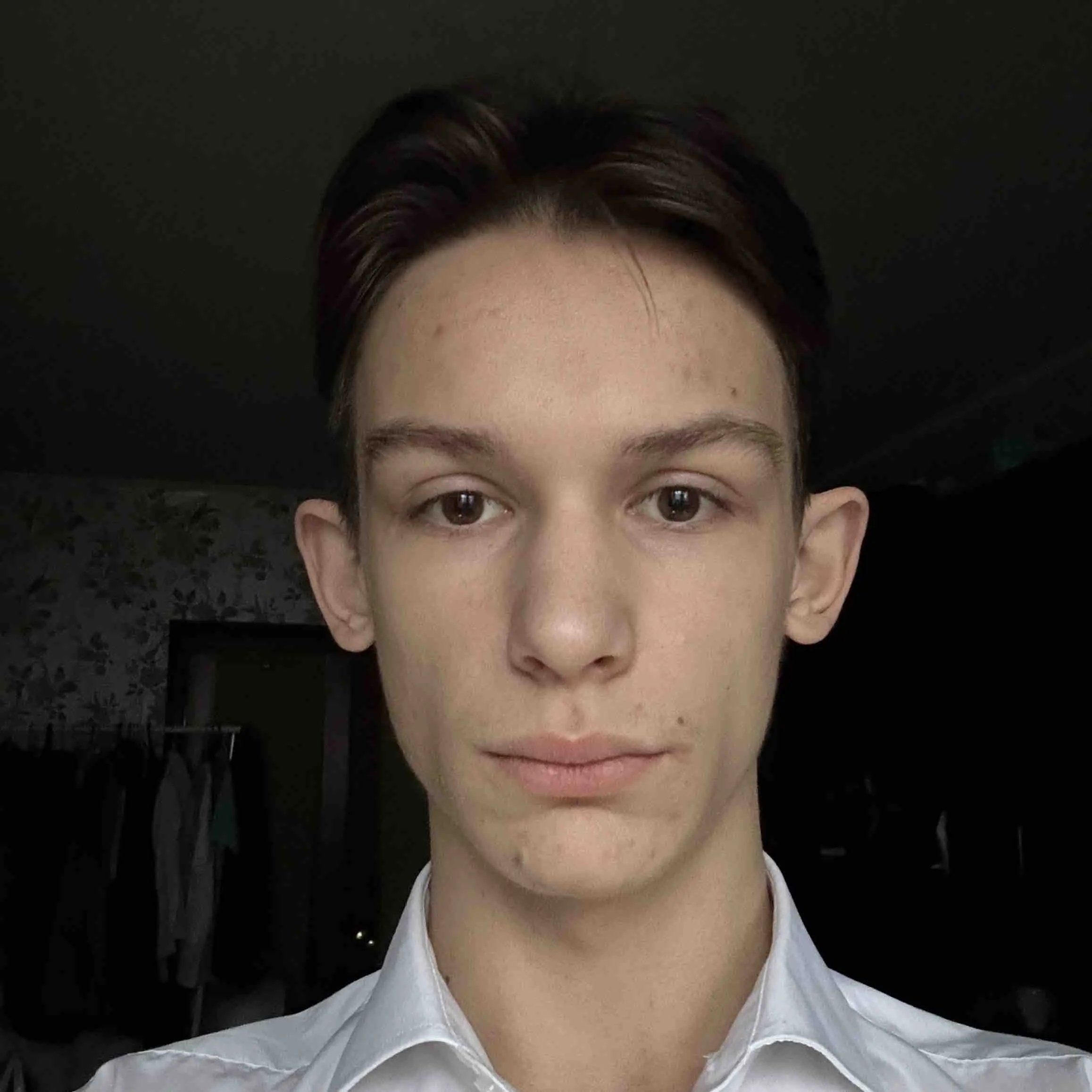 Денис Новиков