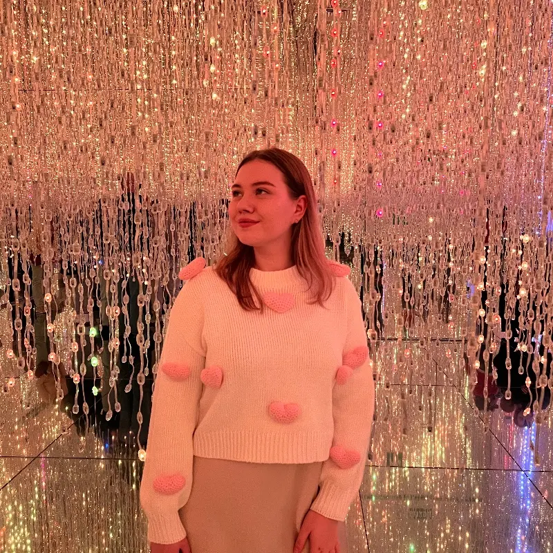 Элла Верис | Сетка — социальная сеть от hh.ru