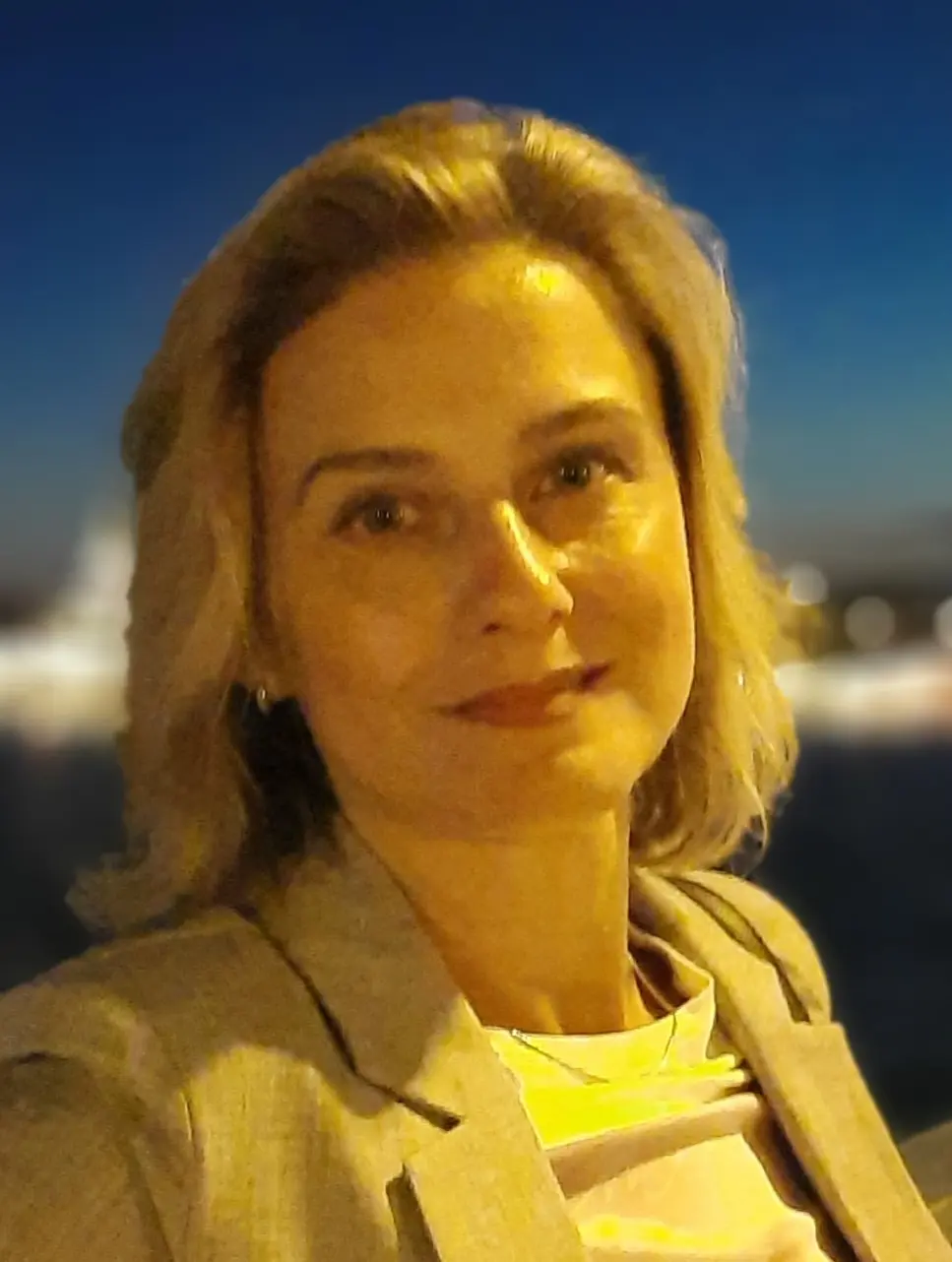 Юлия Ходырева | Сетка — социальная сеть от hh.ru