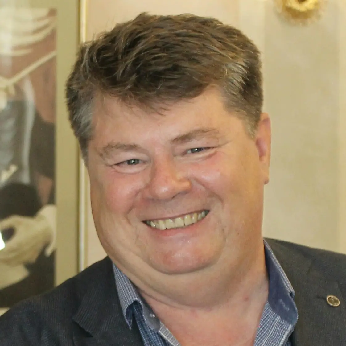 Евгений Карпов