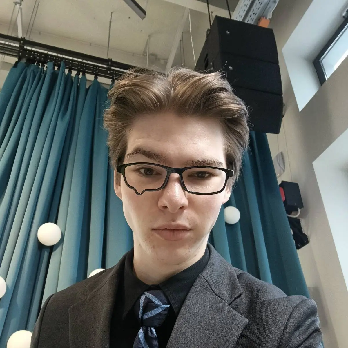 Александр Дубинин