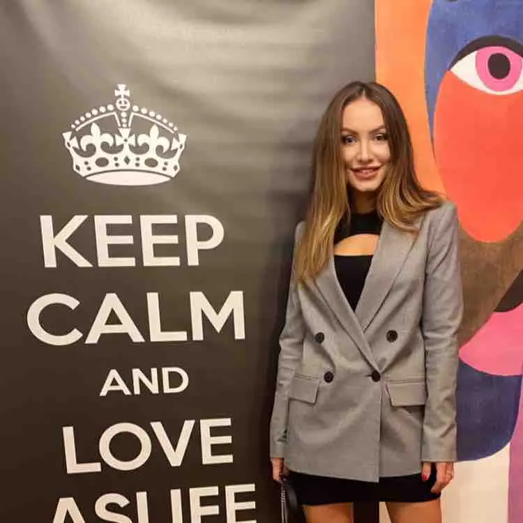 Network member avatar