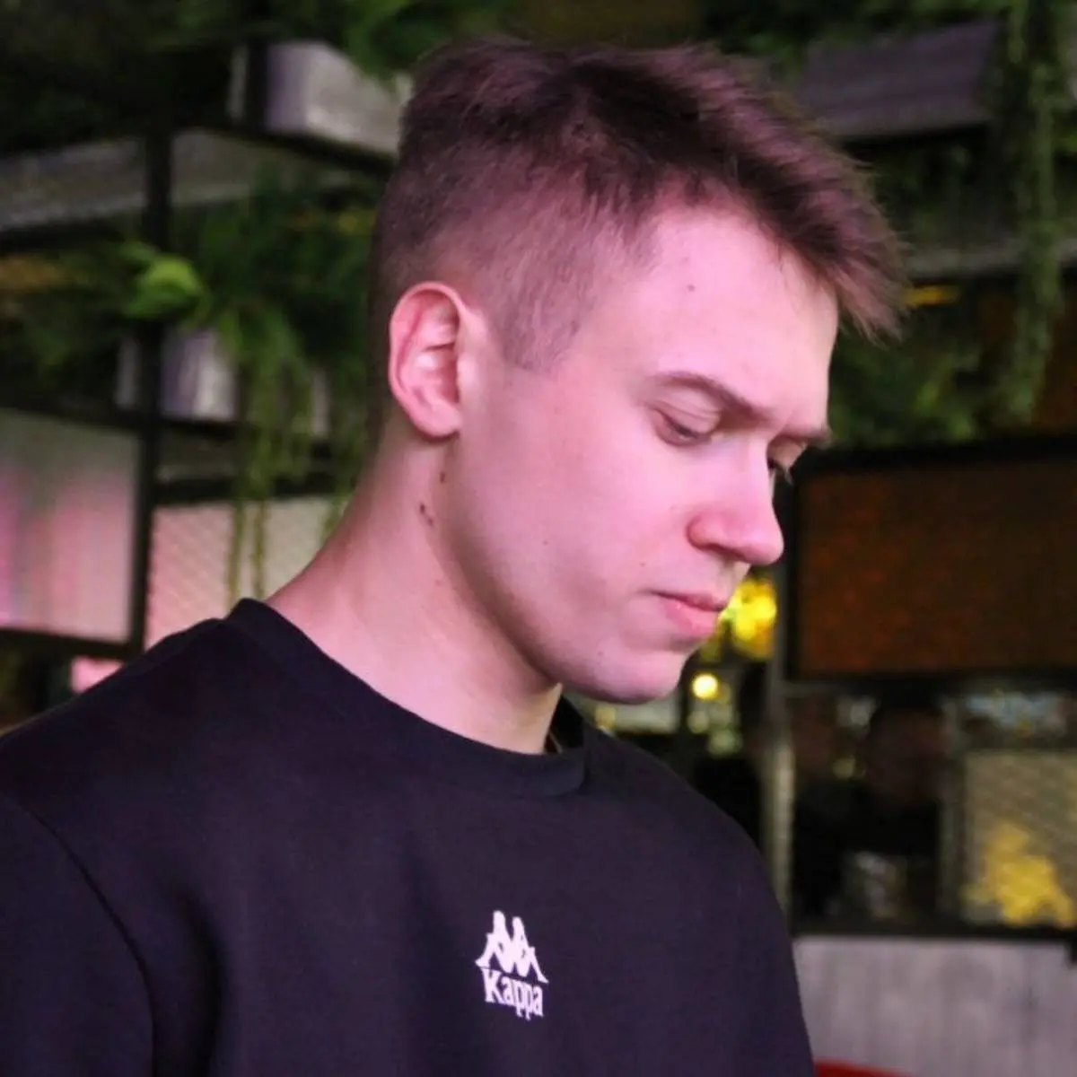 Слава Лаврентьев