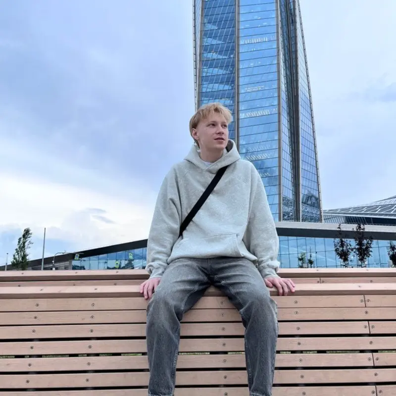 Кирилл Есин | Сетка — социальная сеть от hh.ru