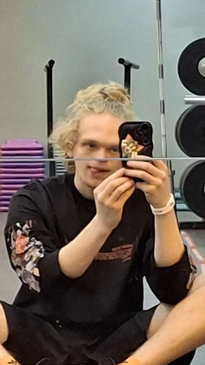 Николай Тюхменев | Сетка — социальная сеть от hh.ru