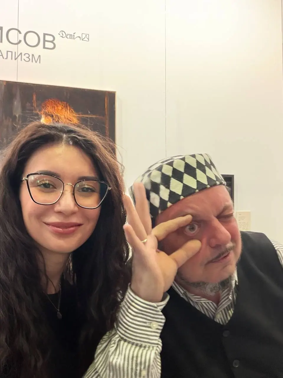 Всем привет!
Рекомендую выставку Арт Россия к посещению:)
Для маркетолога это насмотренность.
А для B2B маркетолога возможность сделать классный проект | Сетка — социальная сеть от hh.ru