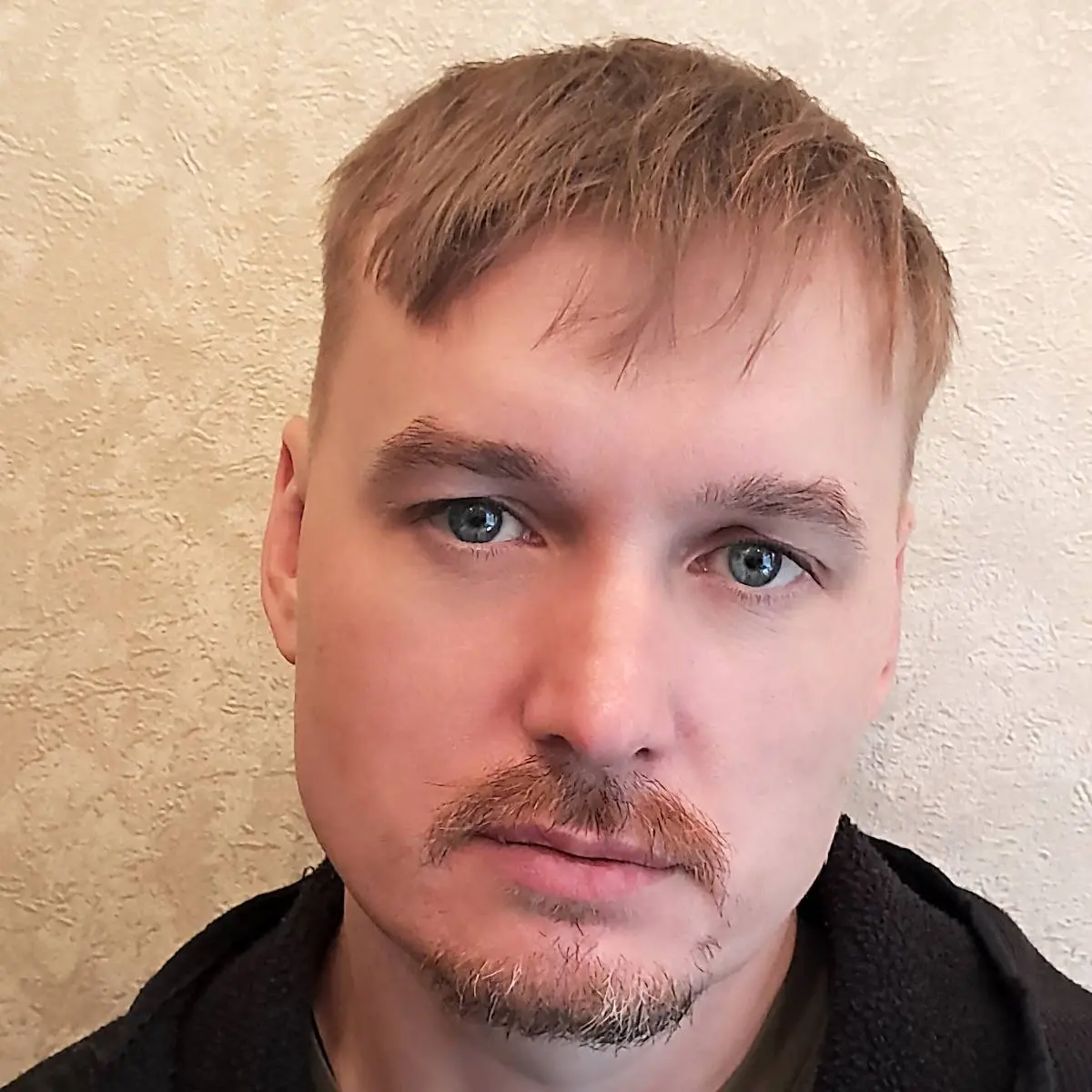 Максим Манин