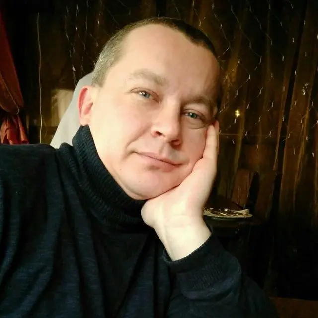 Денис Хмелюк