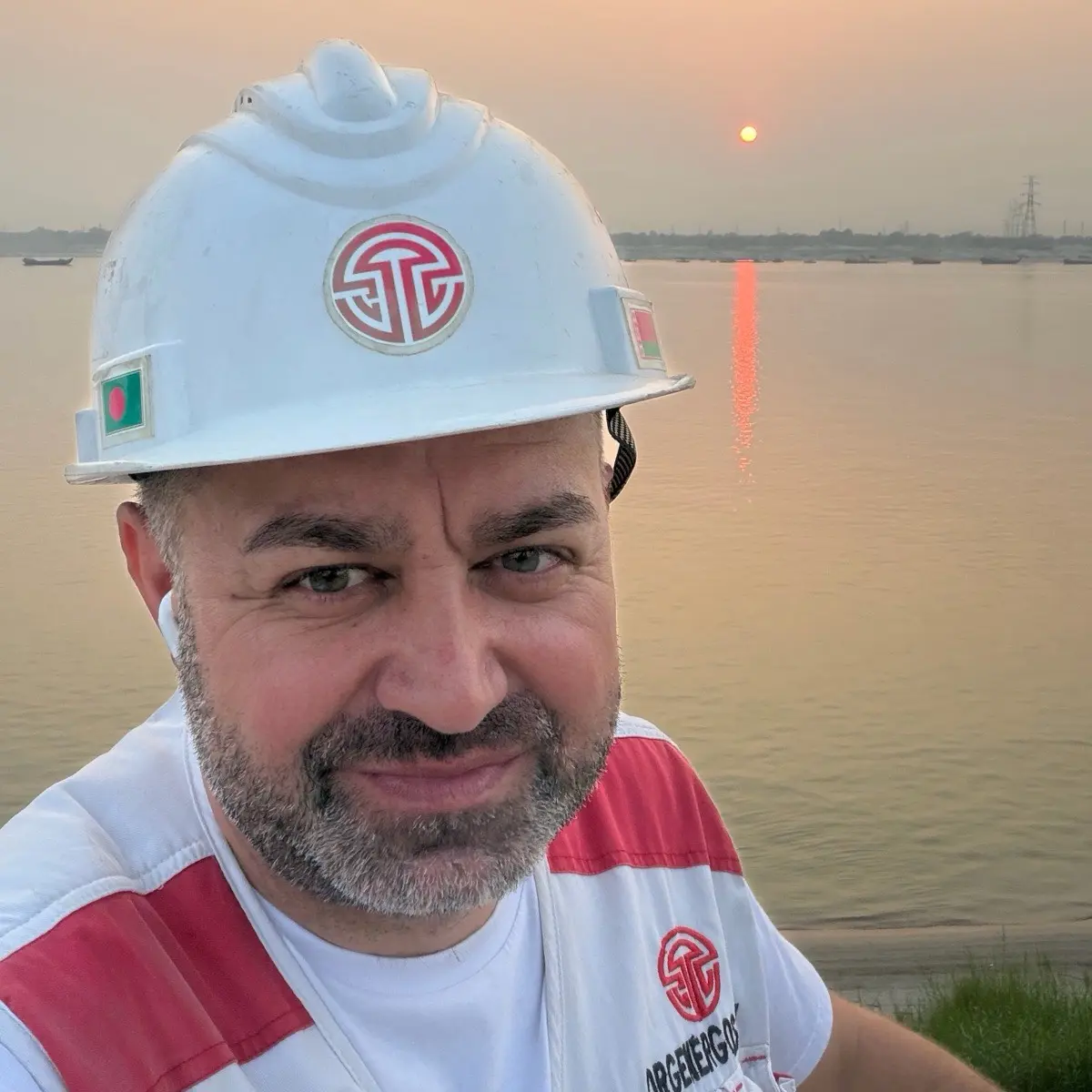 Denis Vakulchik | Сетка — социальная сеть от hh.ru