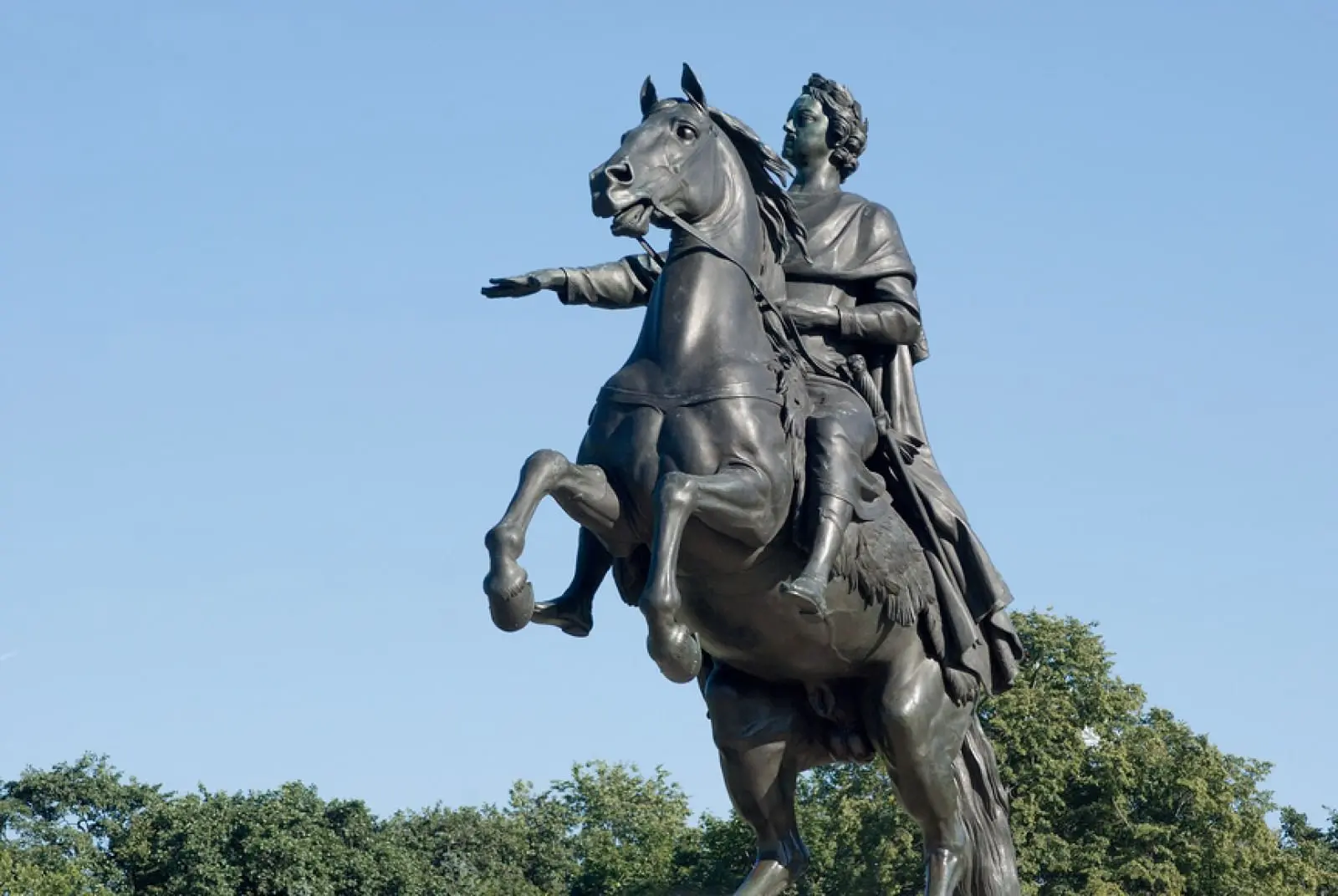 Привет! 🫂
Рубрика исторической справки “знаете ли вы” 🙃
Что мы знаем о слове “менеджмент”?
Скорее всего, что это- наука об управлении командами, организациями | Сетка — социальная сеть от hh.ru