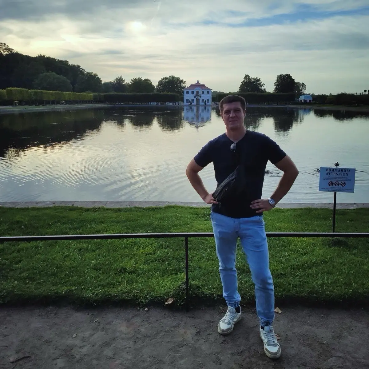 Михаил Хухарев