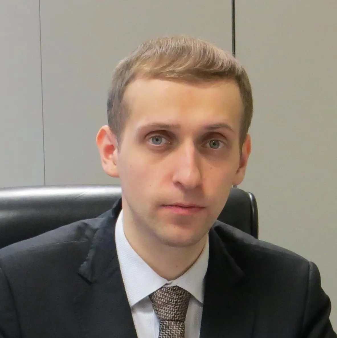 Максим Командиров