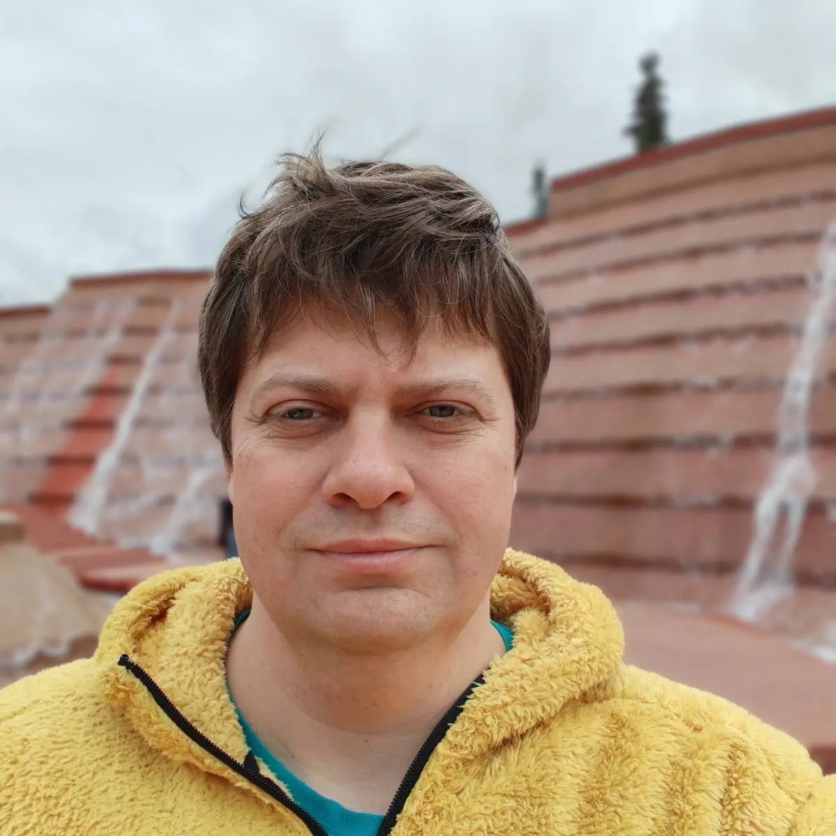 Владимир Громов