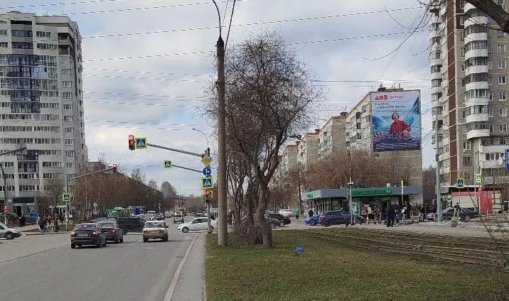 ⚡️Амедиа ввела в эксплуатацию новую рекламную поверхность в Екатеринбурге.
Брандмауэр расположен по адресу: Техническая, д. 26, на въезде в микрорайон Сортировка, напротив БЦ «Таганский ряд» | Сетка — социальная сеть от hh.ru