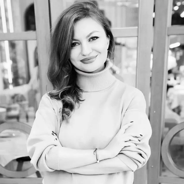 Юлия Елина | Сетка — социальная сеть от hh.ru