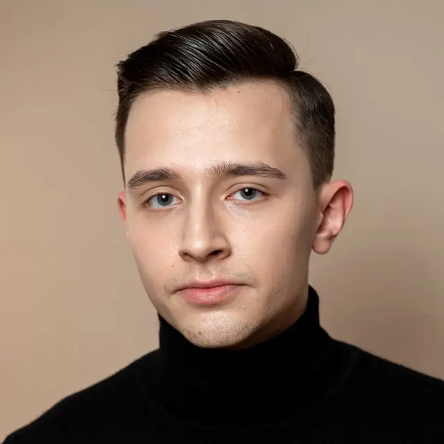Владислав Шевелев