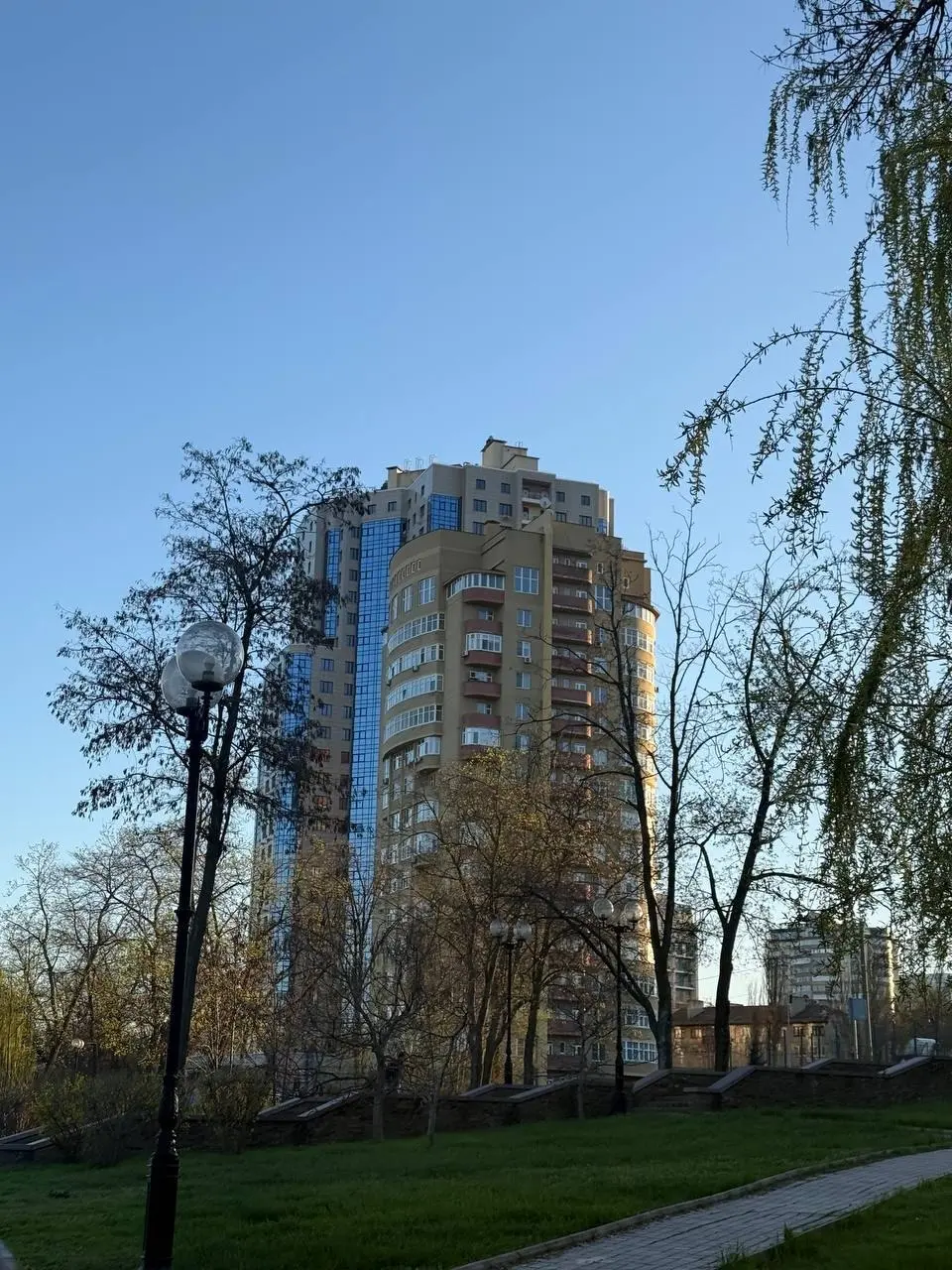 Прохладная весна в Донецке | Сетка — социальная сеть от hh.ru