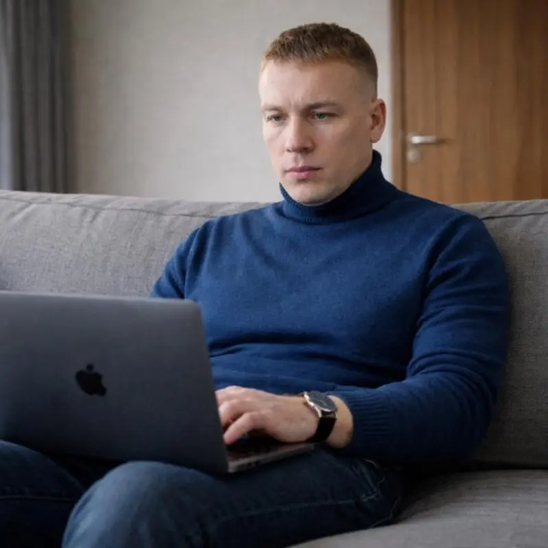 Vasilii Zakharov | Сетка — социальная сеть от hh.ru