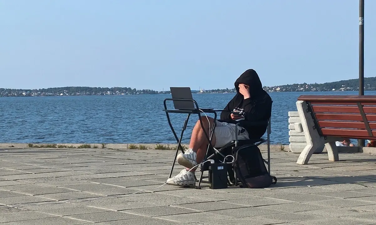 Каждому восьмому грозит увольнение: в зоне риска:
Недавние исследования указывают на то, что каждый восьмой работник в России может столкнуться с риском увольнения | Сетка — социальная сеть от hh.ru