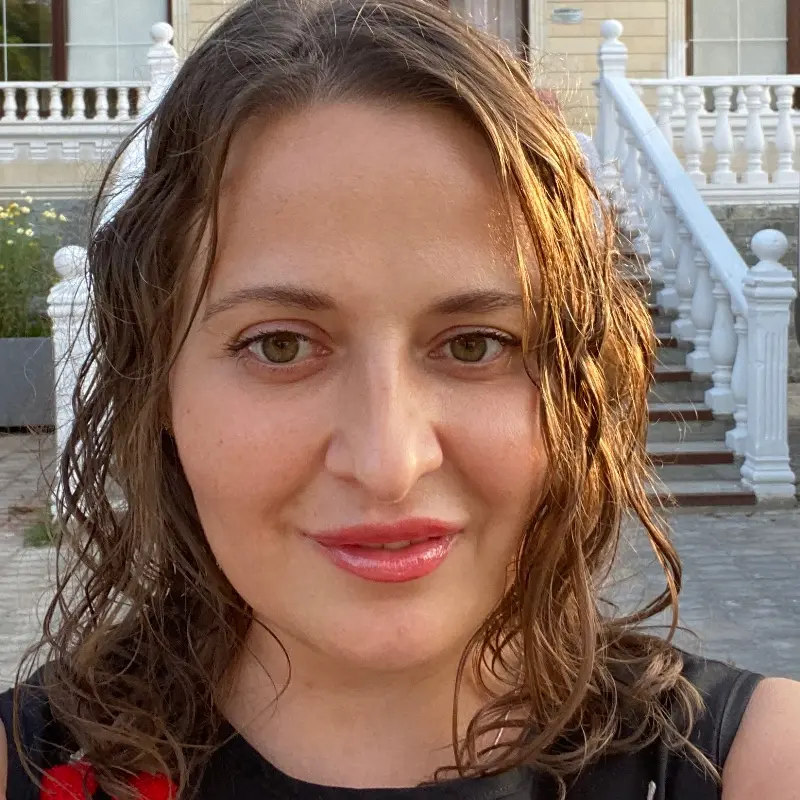 Алина Шванская