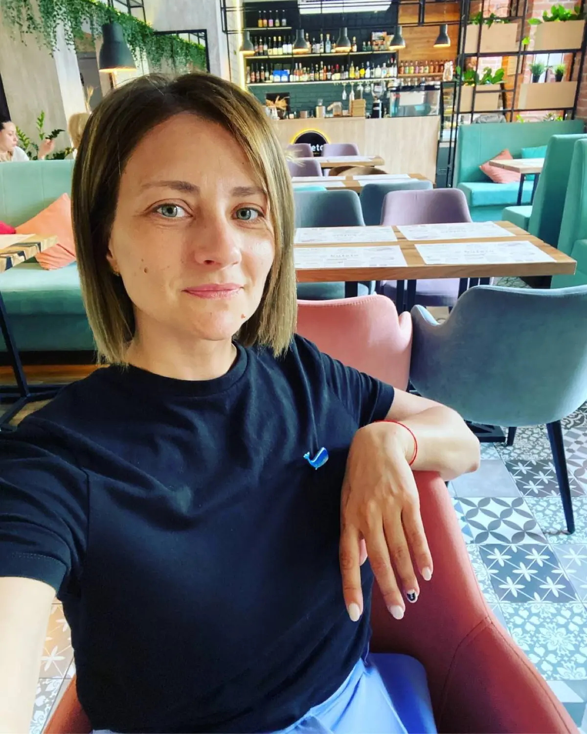 «А если не я? Или почему иногда лучшая помощь — это „не я“
Друзья, редко делюсь рабочими моментами в таком формате, но сегодня захотелось сказать слова благодарности | Сетка — социальная сеть от hh.ru