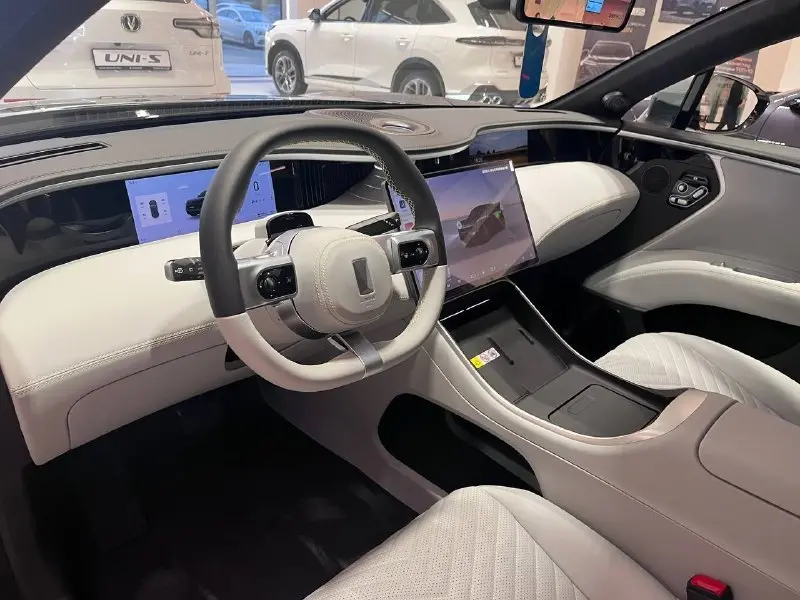 Посмотрите, какая красота появилась в стенах моего любимого Jaguar Land Rover 🫶
Avatr.
Электромобиль с официальной гарантией и «белой» поставкой | Сетка — социальная сеть от hh.ru