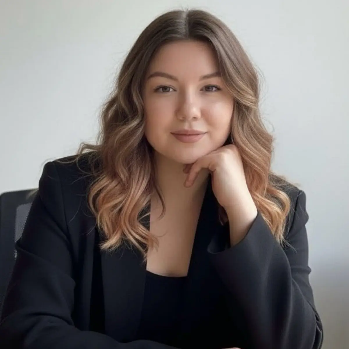 Наталья Женова