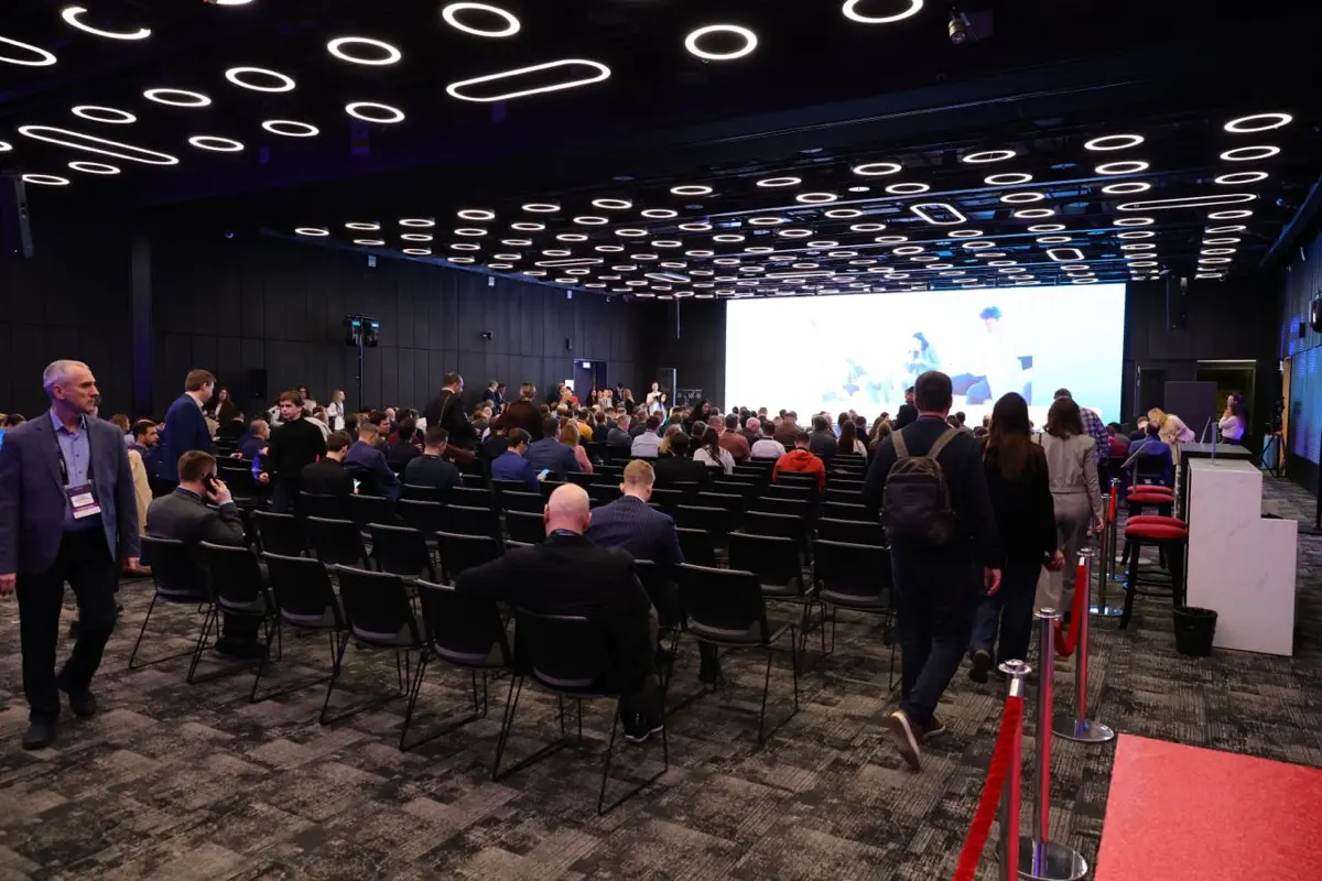 Finnext 2026 завершился, а впечатления остались | Сетка — социальная сеть от hh.ru