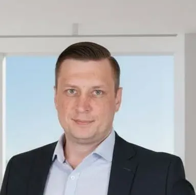 Дмитрий Белов